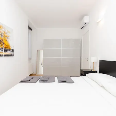 Buenos Aires Apartment *